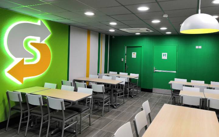 SUBWAY LYON - VILLEURBANNE (69)